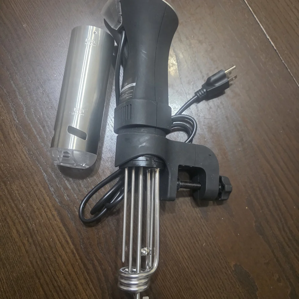 Sous Vide Precision Cooker - Black and Silver - Picture 2 of 6